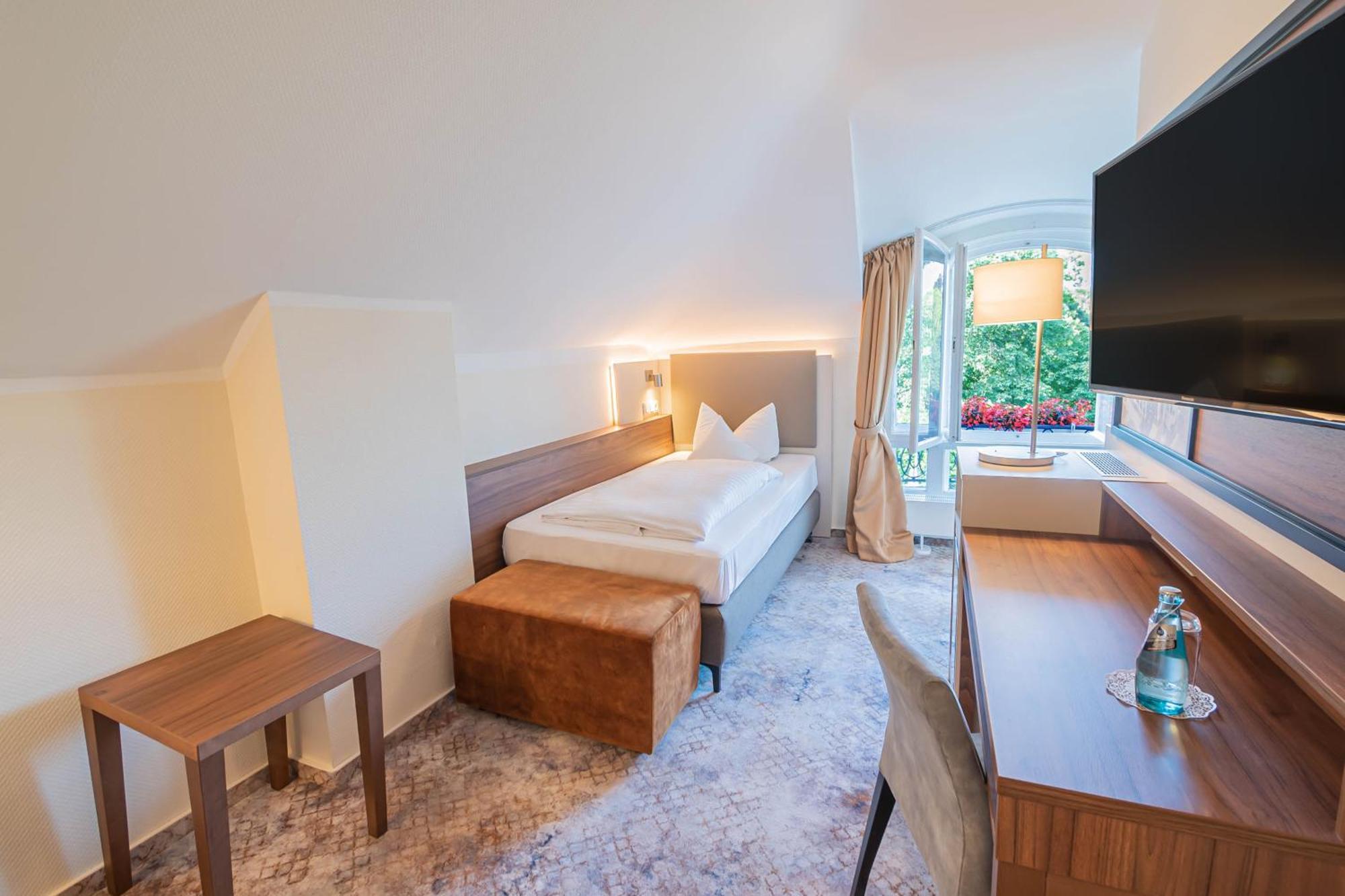 Hotel Villa Am Kurpark Bad Homburg vor der Hoehe Exterior photo